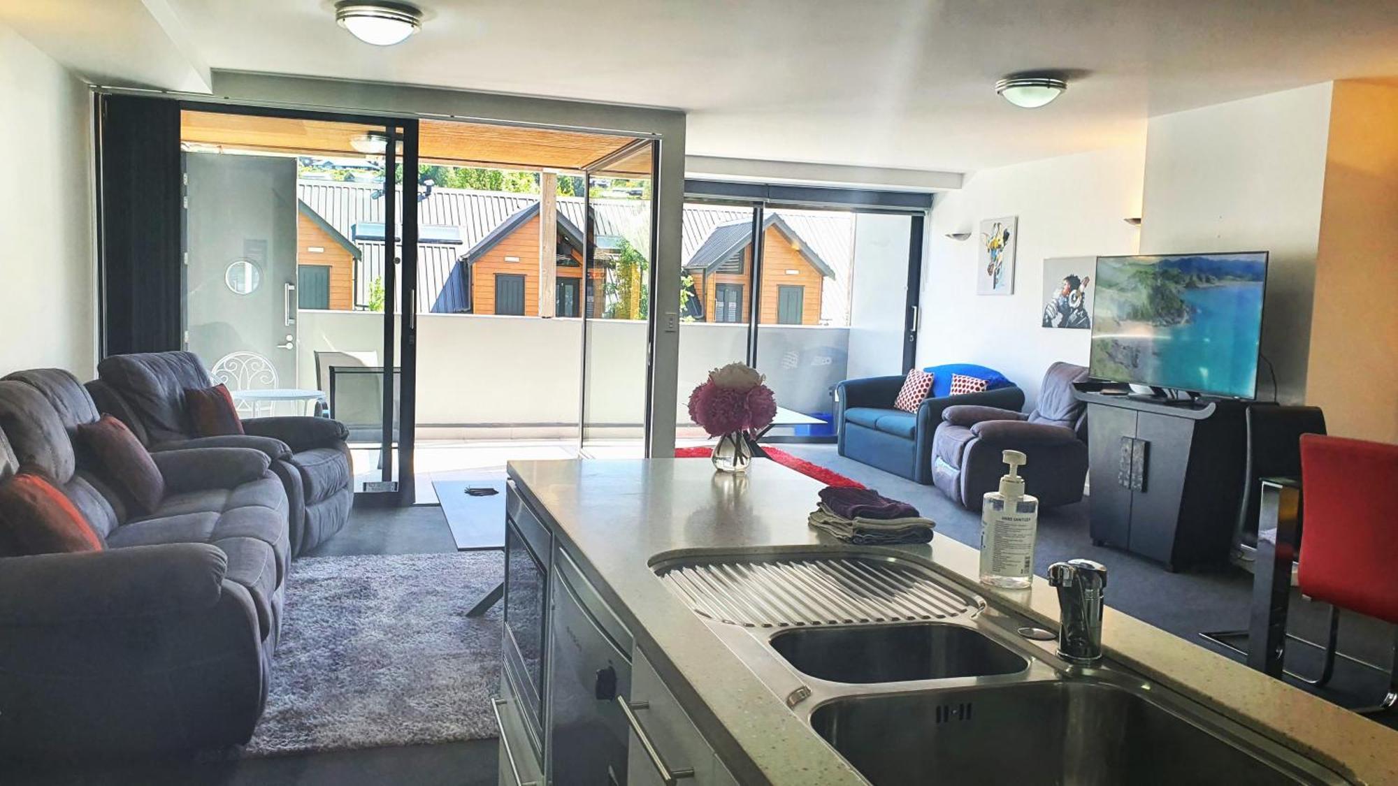 Central Apartment แฮนเมอร์สปริงส์ ภายนอก รูปภาพ
